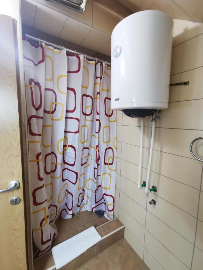 Motel Imperija Ub Εξωτερικό φωτογραφία